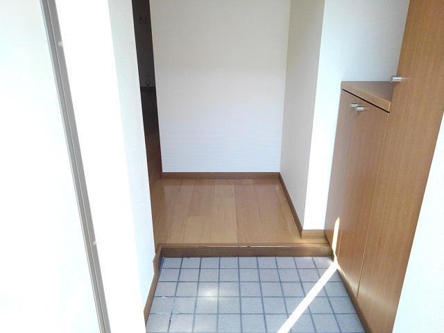 パルコプレッソＫＴ　Ｂ 玄関