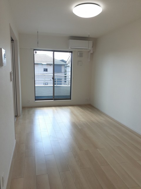 ベルアムールＢ リビング