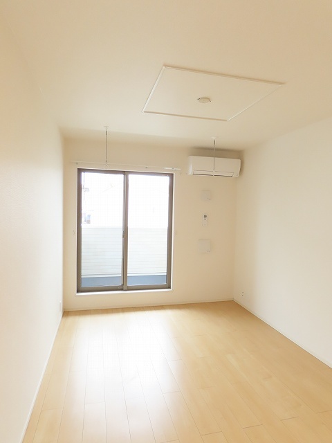 ポポ　Ａ リビング