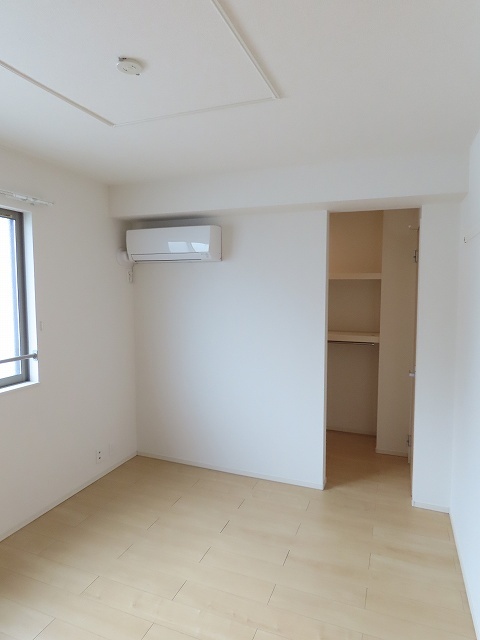 ポポ　Ａ ベッドルーム