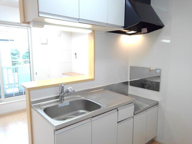 メゾン・ソレイユＢ キッチン