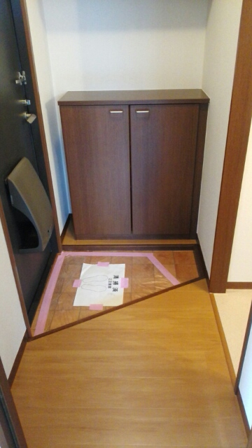 メゾン・リーヴＢ 玄関