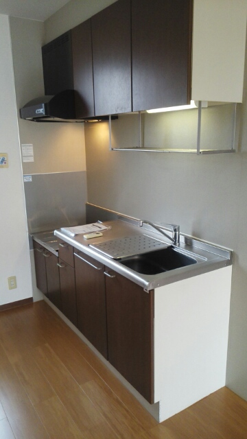 メゾン・リーヴＢ キッチン