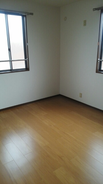 メゾン・リーヴＢ ベッドルーム