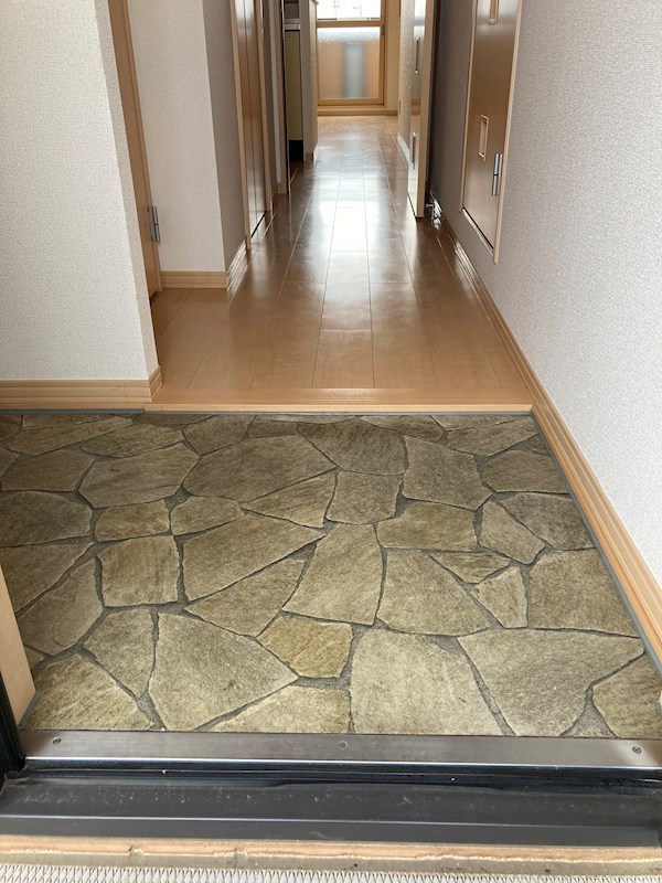 ウィルモアKOEDO 玄関