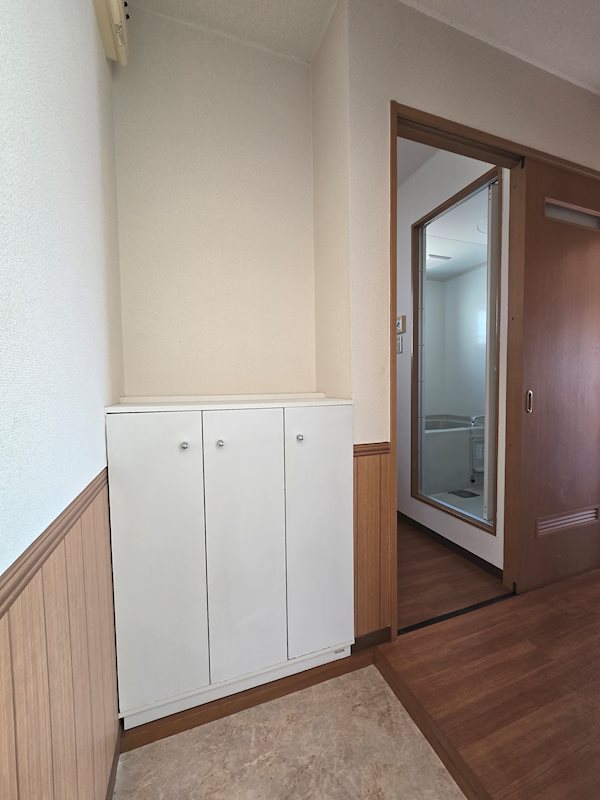 大通り秀栄マンション 玄関