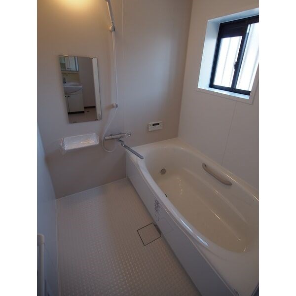 印波戸建貸家 風呂画像