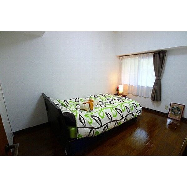 ROYAL RAISIN ベッドルーム