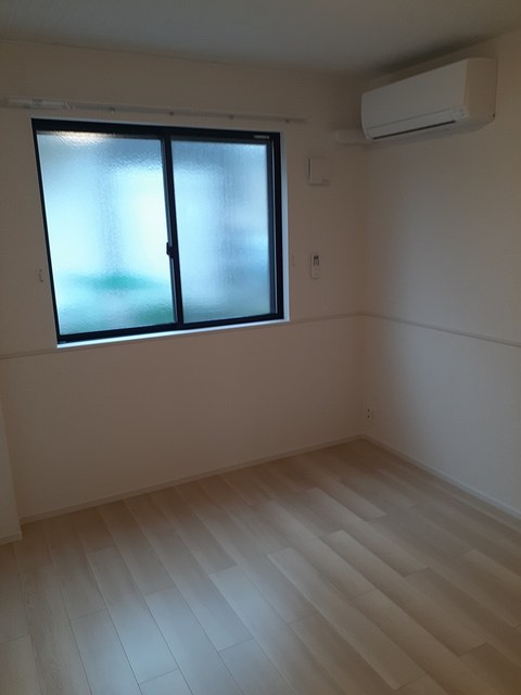 フラワールピナス ベッドルーム