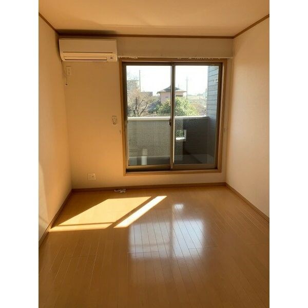 カーサフェリーチェⅢ  ベッドルーム