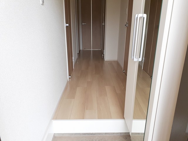 ヴィラグリーン 玄関