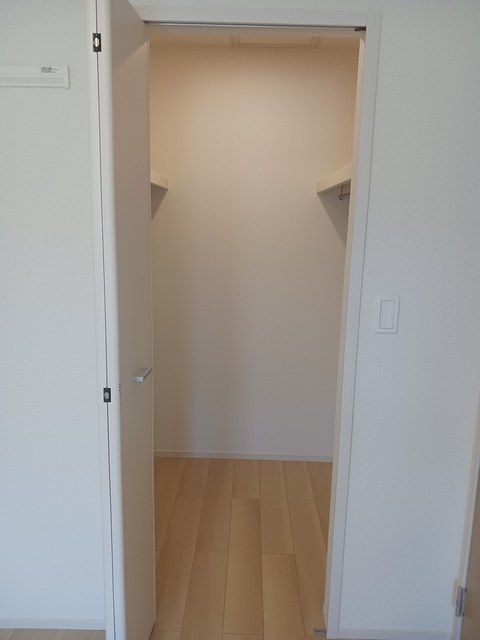 イスラ　フェリス その他4