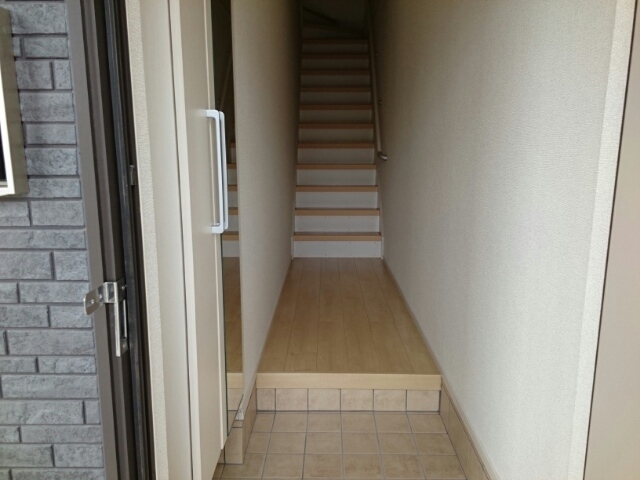 スカイタウンＡ 玄関