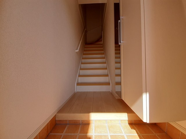 エクセレント・ヴィラ 玄関