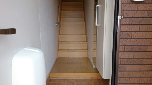 シャン・ド・フルールⅤ 玄関