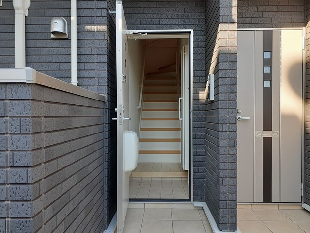 ヴィラ　エスポワールⅢ 玄関