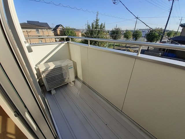 ヴィラ　エスポワールⅢ ベランダ