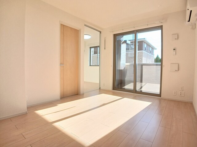 ＣＲＯＳＳ　ＲＯＡＤ　Ⅱ ベッドルーム