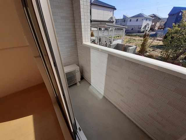 シャロー・スワンプ ベランダ