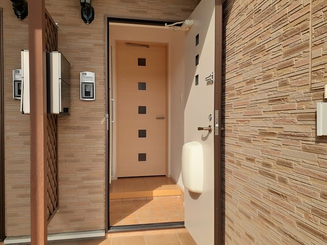 フィオーレ 玄関