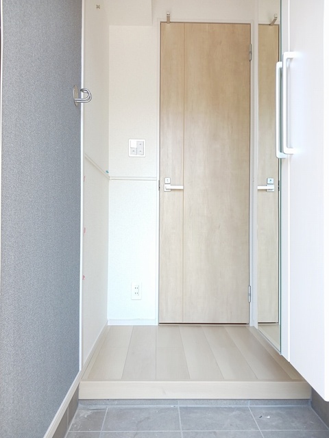 カミーノ　アムレト　Ⅱ 玄関