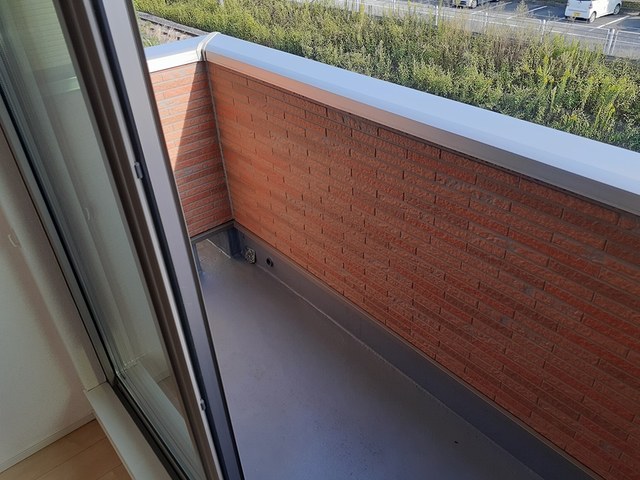 ハピネス ベランダ