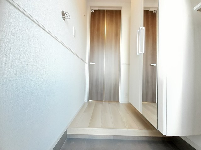 グランドヒルＫ 玄関