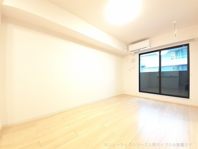 メゾン・ド・ユートピア リビング