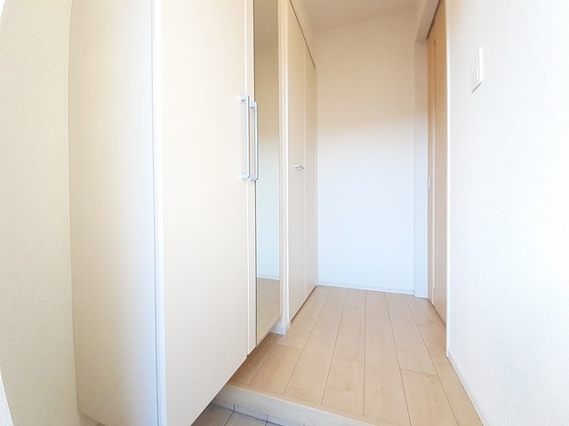 フォーラム 玄関