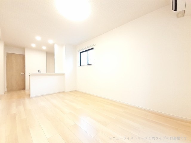 メゾン・ド・ユートピア リビング