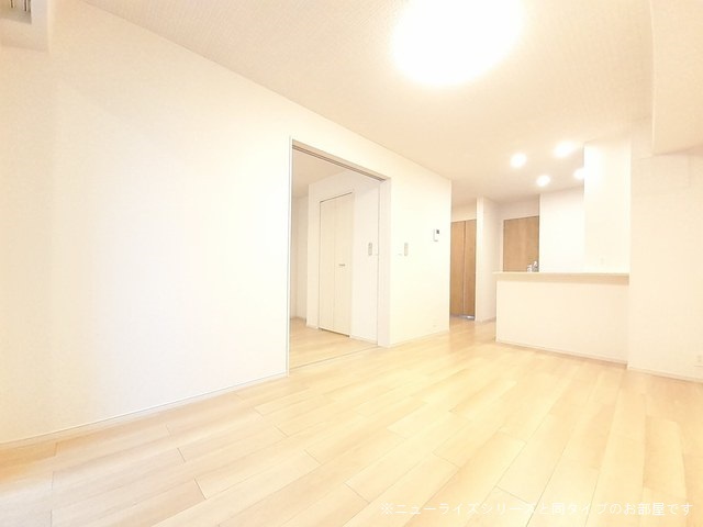 メゾン・ド・ユートピア リビング