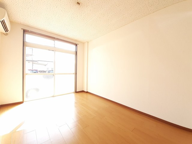 グリーンハイム金子Ａ リビング