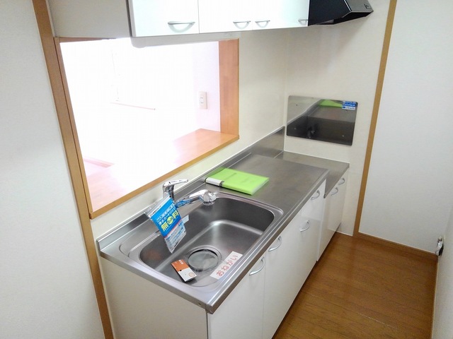 ラフレシールＢ キッチン