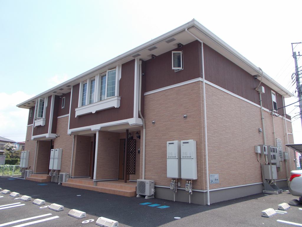 エレヴァ―トピアＥ 203号室 外観