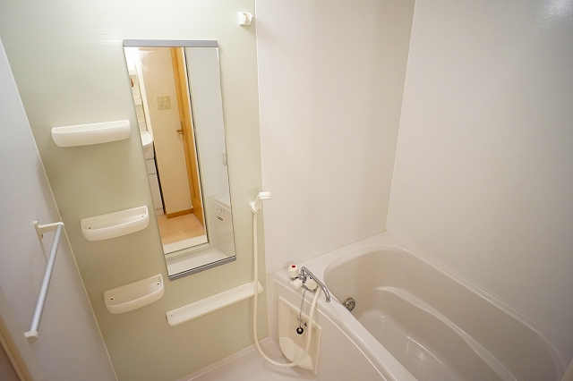 アルモニーＢ 風呂画像