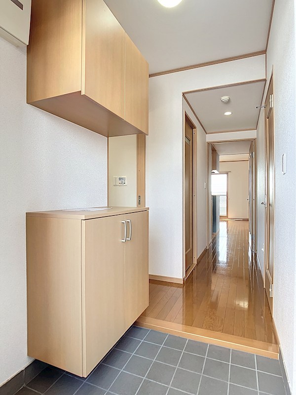 エスポワール宝木 玄関