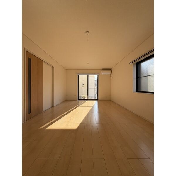 中央町貸家 その他3