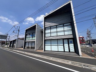 ビジネスコート陽東 D号室 外観