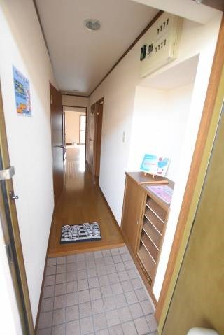 サンツヤマモトA 玄関