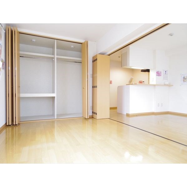 Y&amp;amp;Mベルメゾン駒生 リビング