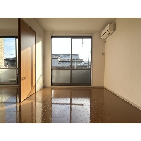 アーバン21　B棟 ベッドルーム