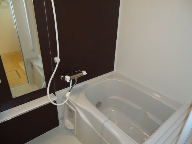 GrandeurSUMZⅡA（グランドゥール　サムズ　ツー）　 風呂画像