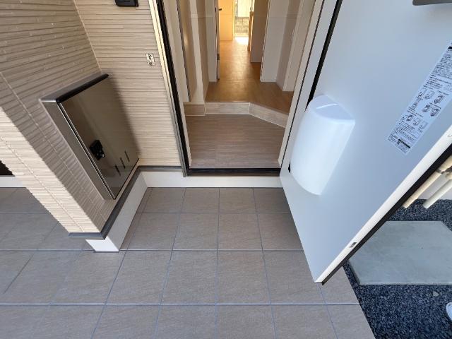 ライブコア佐野 玄関