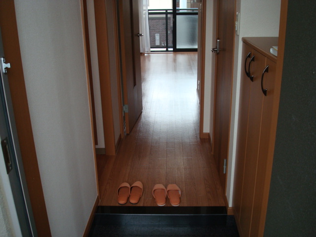 ルミエール 玄関