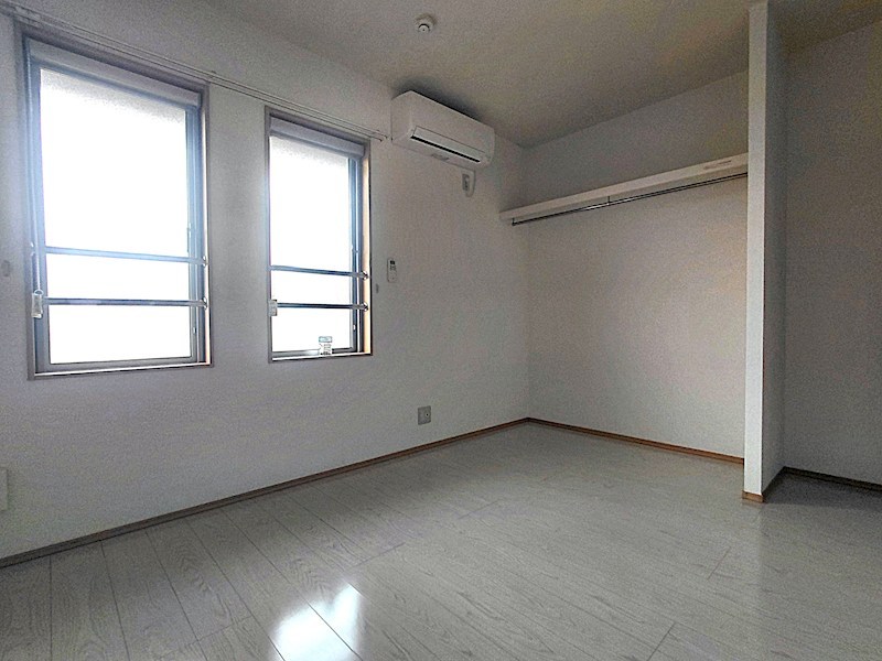 ルピナス（Lupinus）B ベッドルーム