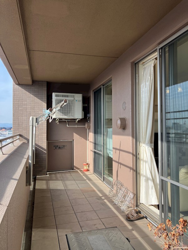 ナイスロイヤルタワー宇都宮中央 ベランダ