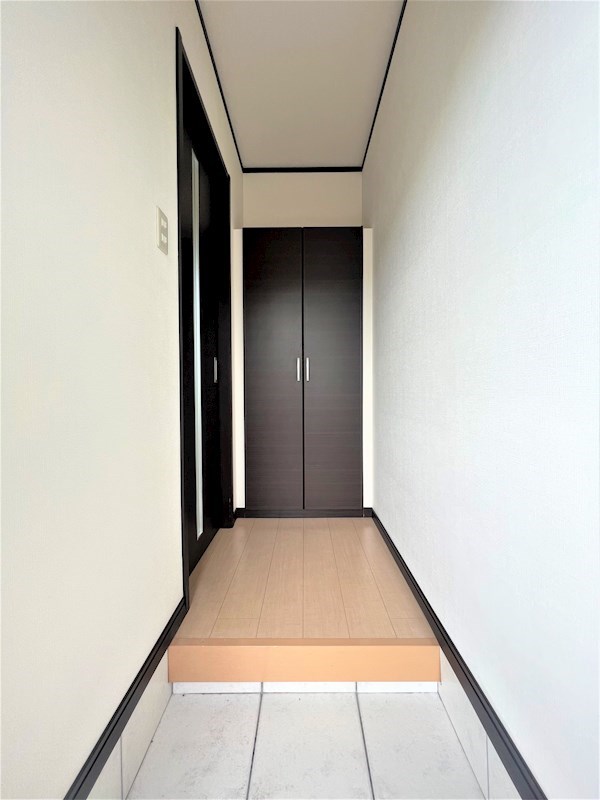 ＣＡＳＡ　ＤＯＭＡＮＩ 玄関