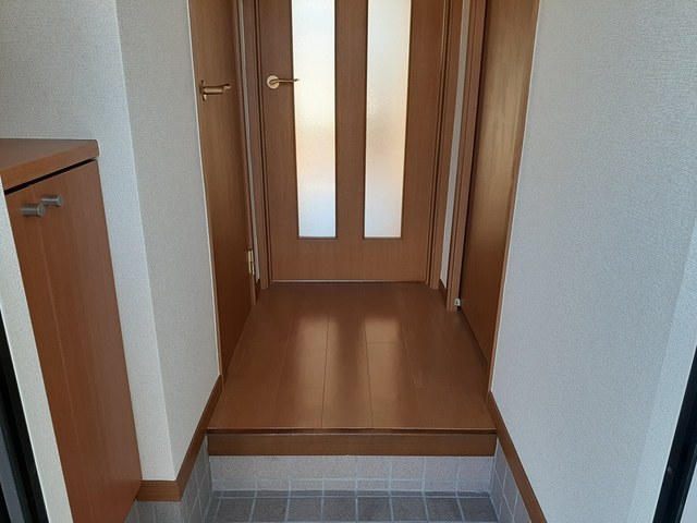 サンパティエコート 玄関