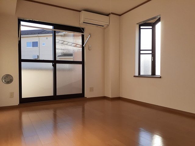 サンパティエコート リビング