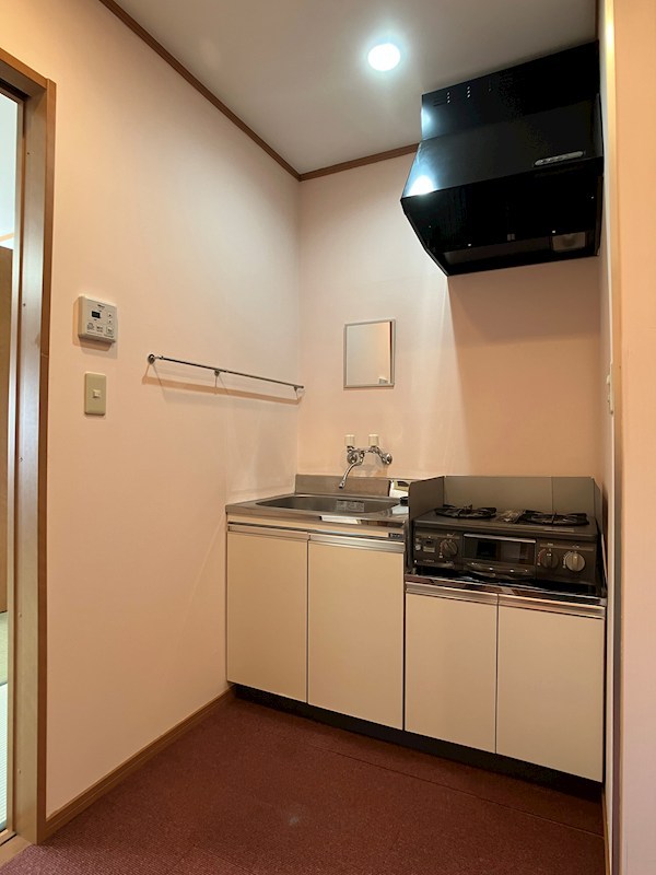 ウィスタリアA キッチン